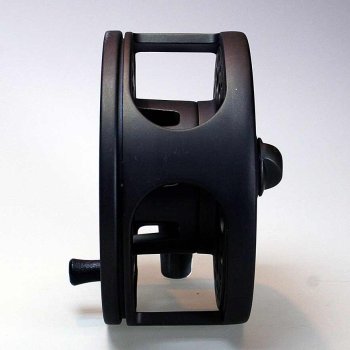 B-Ware  Quantum QFR Large Arbor 7/8 Die Fliegenrolle zum Hechtfischen