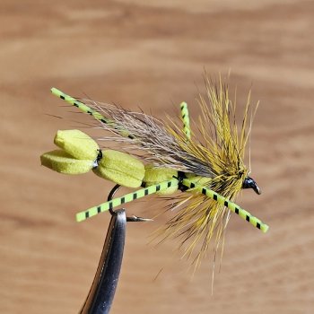 Grasshopper Yellow/Irresistible/Never Sink   Grashüpfer Gelb/Unwiderstehlich/Unsinkbar