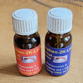 Zweikomponenten-Nymphen-Klarlack Der glasartige, hochfeste Zweikomponenten-Klarlack für die Hegene und zum Fliegenbinden