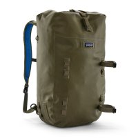 Patagonia Disperser Roll Top 40L in Basin Green (BSNG) Der wasserdichte Rolltop-Rucksack