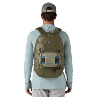 Patagonia Guidewater Backpack in Basin Green (BSNG) Der absolut tauchdichte Rucksack zum Fliegenfischen.